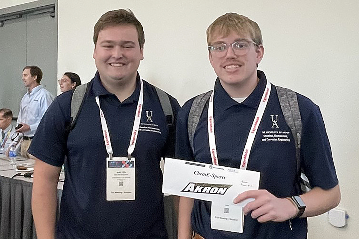 Walter Bungard (captain) and Logan Phillips earned third place in the USA region and first place in the AIChE North Central region.