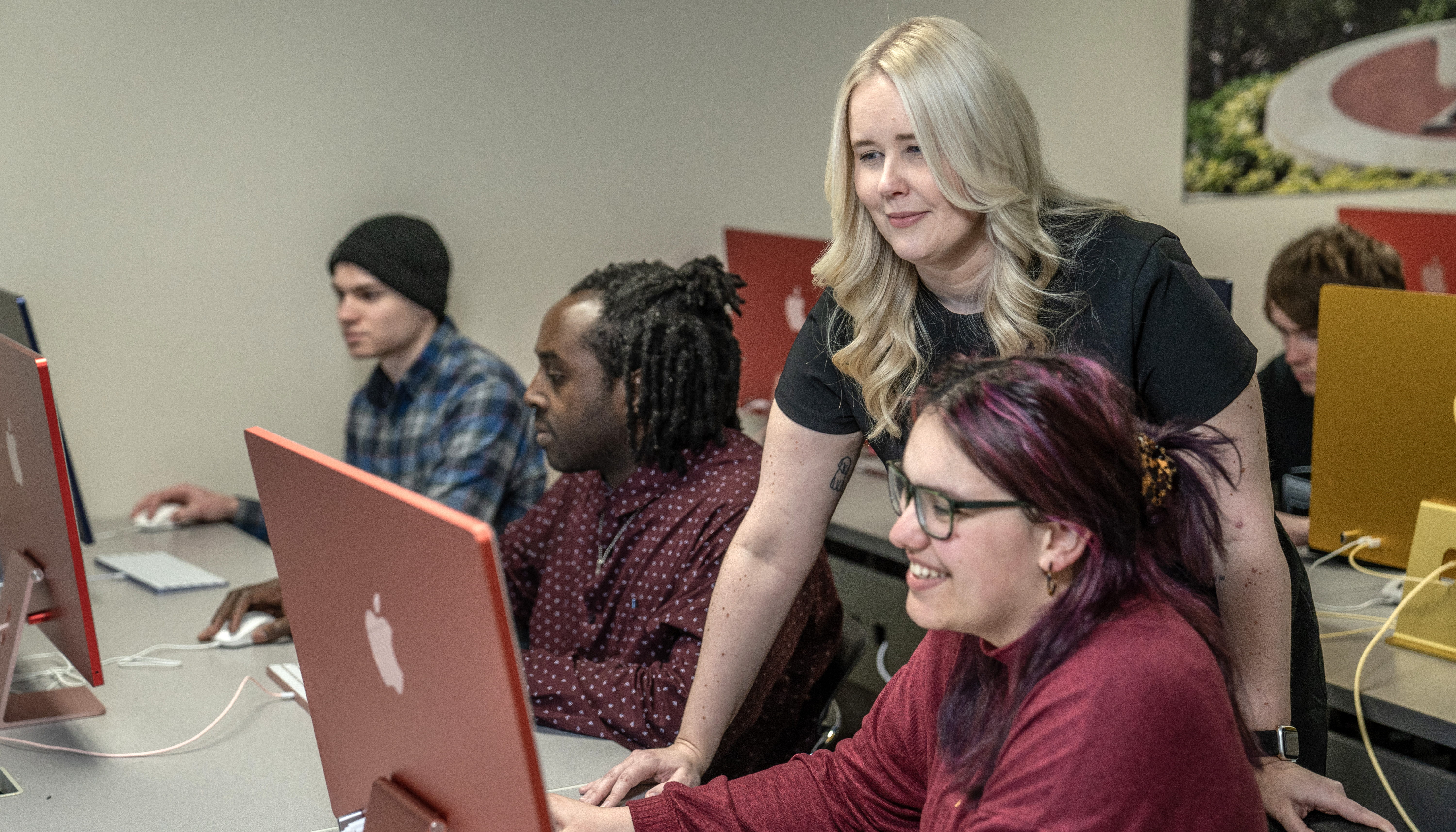 Students participating in a discussion in a social media class at The University of Akron